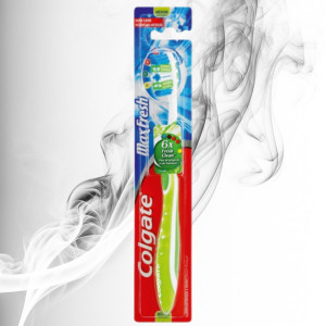 Colgate Periuta de Dinti Max Fresh Medium 